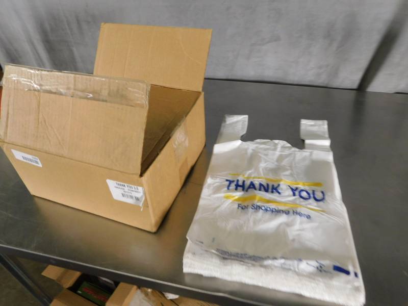 lot 3284 image: Case of T Shirt Tank You Bags