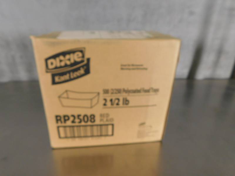 lot 3298 image: Case of Dixie Ploycoated Food Trays