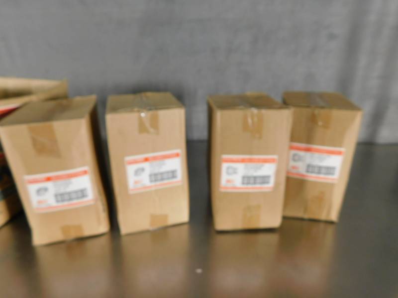 lot 3335 image: Lot of Galvanized Pipe Fittings