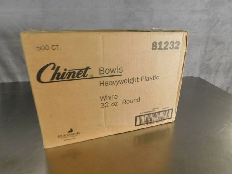 lot 3386 image: Case of Chinet Bowls Heavyweight Plastic 32oz Round White