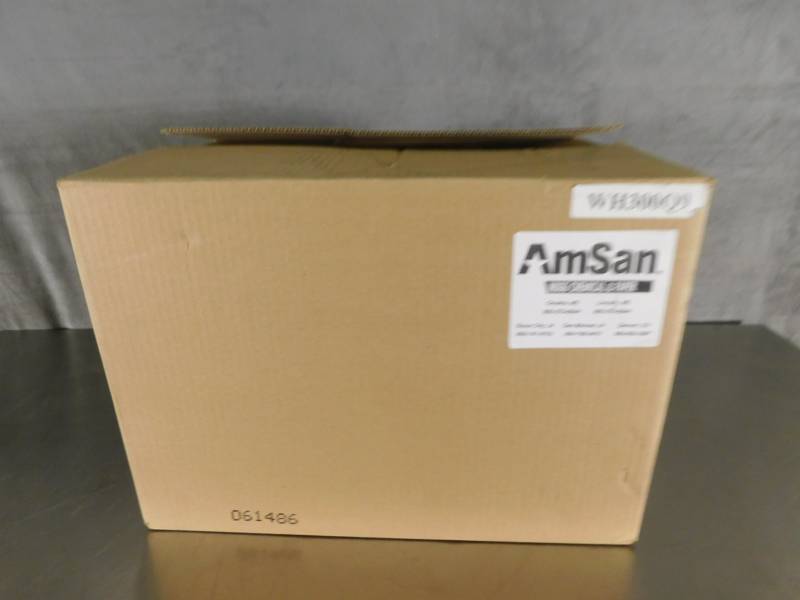 lot 3391 image: Case of AmSan Napkins