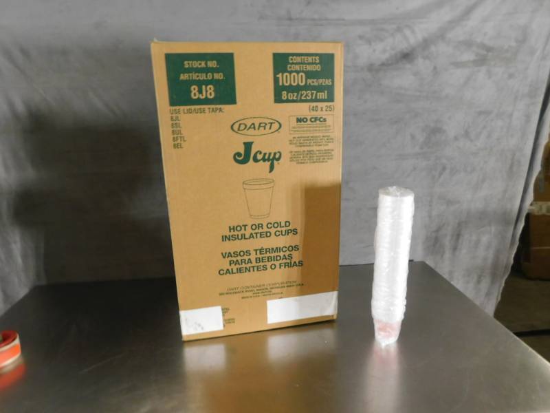lot 3402 image: Case of Dart Jcup 8oz Hot or Cold Insulated Cups