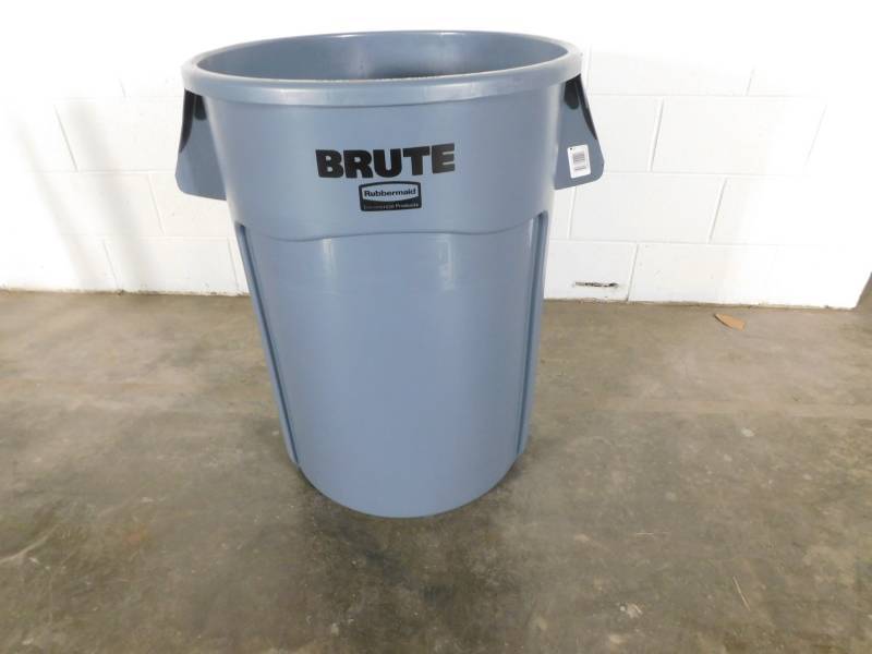 lot 2991 image: Rubbermaid 44 gal Vented Brute Trash Container