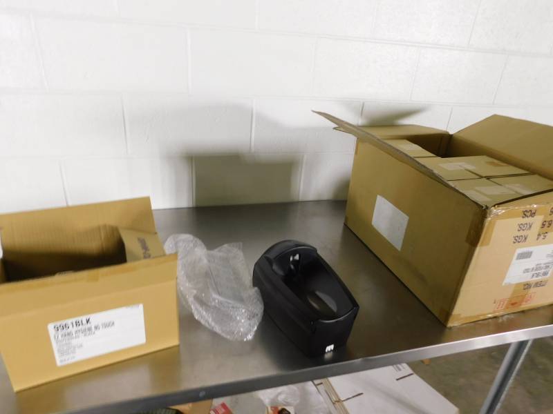 lot 3061 image: Case of Kutol 9961BLK EZ Hand Hygiene No Touch Wall Mount Soap Dispenser Black