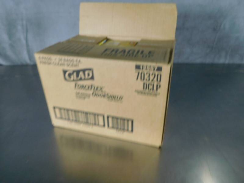 lot 3226 image: Case of Glad ForceFlex Odor Shield Tall Kitchen 13 Gallon Can Liners