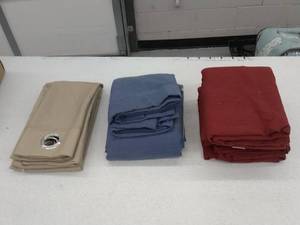 lot 63187 image: Miscellaneous 3 pack of curtains