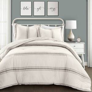 lot 38711 image: Farmhouse Stripe Reversible 3 Pc. Comforter Set, King Bedding