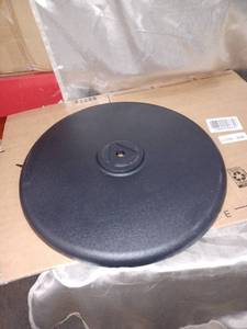 lot 38716 image: PATIO UMBRELLA BASE ONLY
