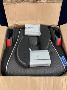 lot 38772 image: PROTECTOR PLUS BACKLESS BOOSTER SEAT