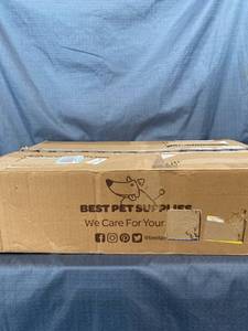 lot 40140 image: Best Pet Supplies Foldable Pet Stairs Brown ( Small Cut On Bottom See Pictures)