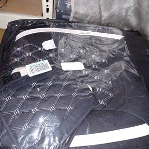 lot 40190 image: AUTO CAR SEAT COVERS