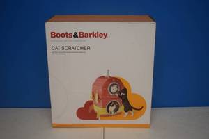 lot 71 image: Boots & Barkley Cat Scratcher
