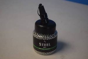 lot 324 image: 2500 Zinc Plated Steel BBs