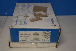 lot 338 image: 500 Sheets Tango Digital Cover Paper