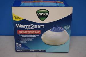 lot 480 image: Vicks Warm Steam Vaporizor