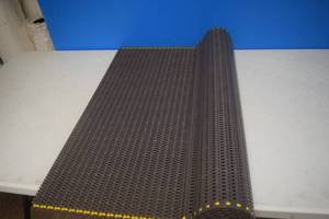 lot 481 image: Plastic Conveyor Belt - 30 x 5
