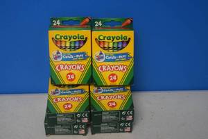 lot 495 image: 6 Boxes Crayola Crayons - 24 Count