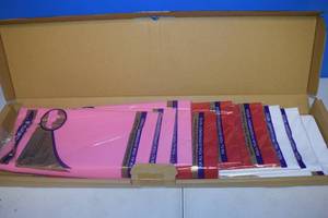 lot 416 image: 12 Plastic Table Covers - 4 of each Color
