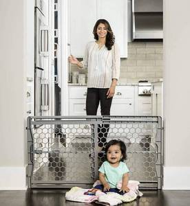 lot 10322 image: Regalo Easy Fit Plastic Adjustable Extra Wide Baby Gate, 1 Count (Pack of 1)