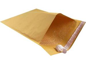 lot 10402 image: Amazon Basics Kraft Bubble Mailer, 14.5 x 20 (Internal Size - 14.25 x 19.75), 25-Pack