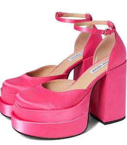 lot 39838 image: Steve Madden Womens Charlize Pump Size 8.5M