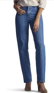 lot 39852 image: Lee Womens Relaxed Fit All Cotton Straight Leg Jean Size 18 Long