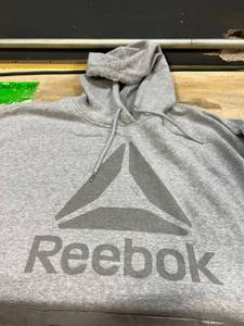 lot 39866 image: Reebok Gray Hoodie Mens Size XXL