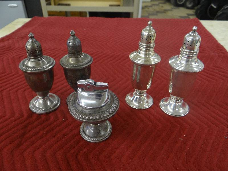 lot 1179 image: 2 Sets of sterling saltpepper shakers & lighter.