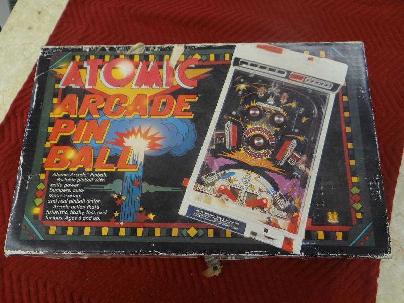 lot 1195 image: ATOMIC arcade pin ball game- vintage tomy brand - uses 5-D size batteries.