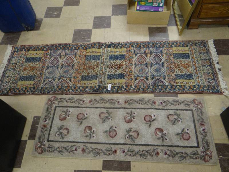 lot 1238 image: 2 Runner rugs.