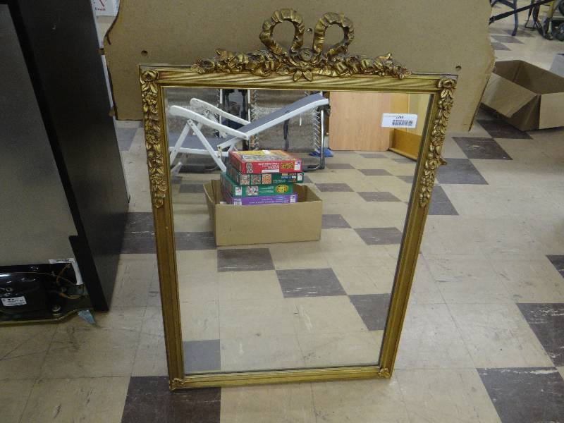 lot 1244 image: Antique - gold framed mirror.