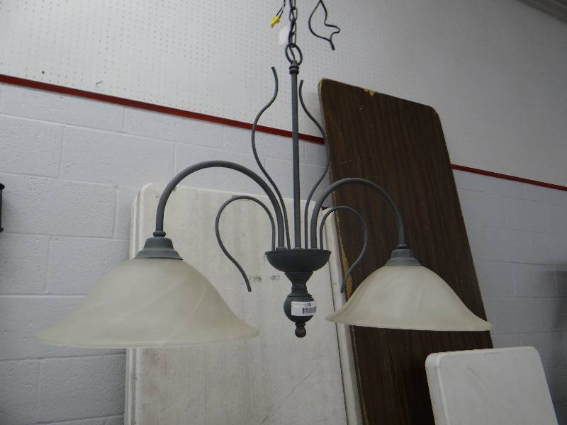 lot 1250 image: Hanging chandelier light fixture.