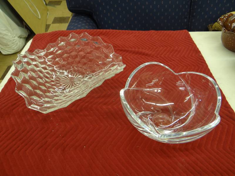 lot 1268 image: Fostoria footed sway bowl & crystal tulip bowl.