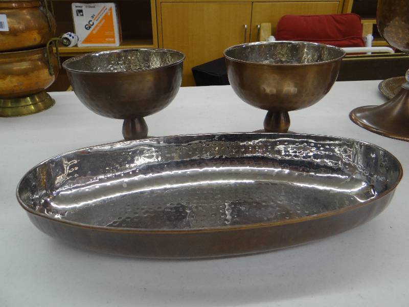 lot 1290 image: 3pc set of copper decor bowls wmirrored interior.