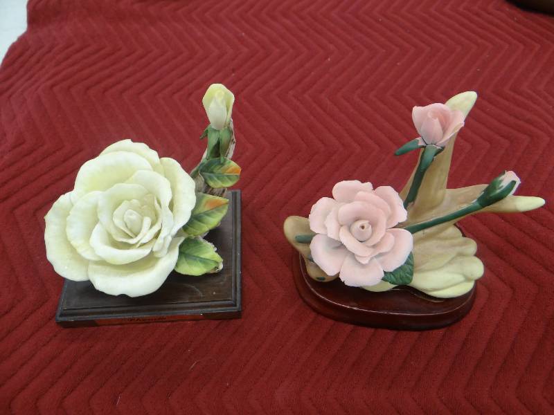 lot 1330 image: Set of 2 porcelain flowers on wood base.