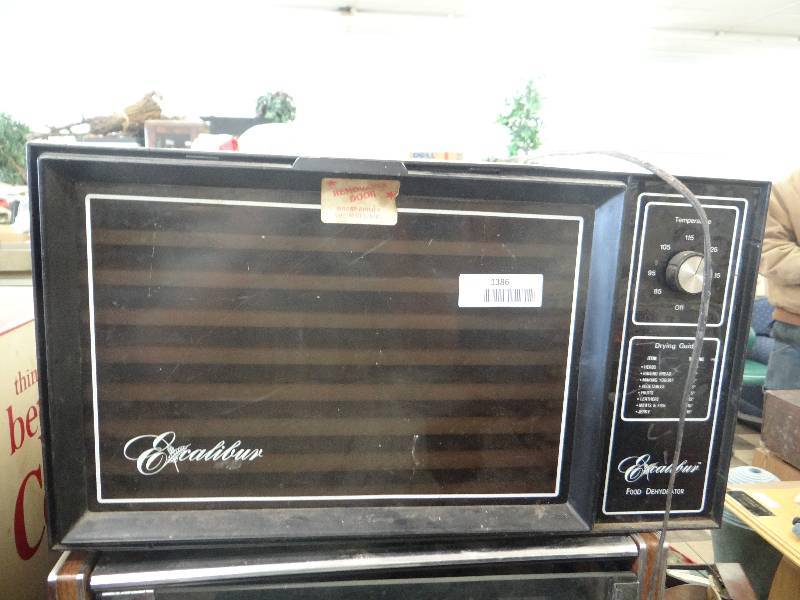 lot 1386 image: Excalibur food dehydrator.