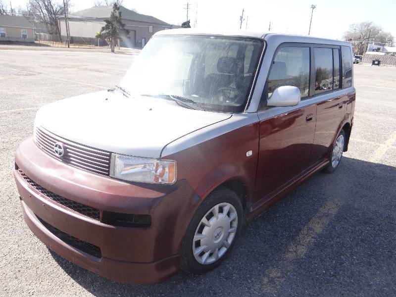 lot 99 image: 2006 Toyota Scion