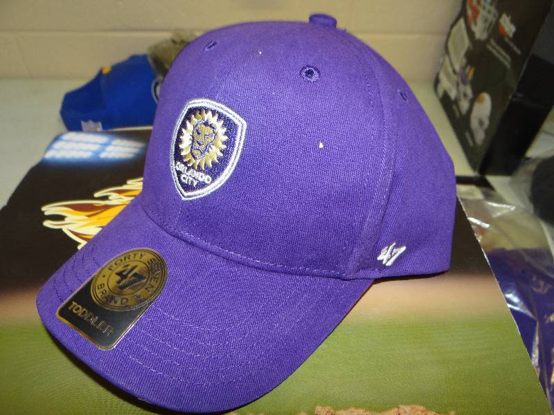 lot 624 image: Orlando city toddler cap.