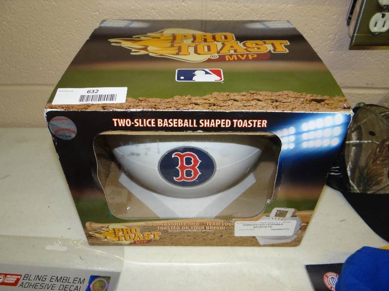 lot 632 image: Pro toast MVP Boston red sox toaster in box.