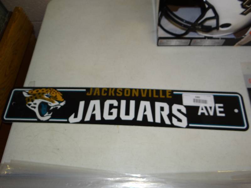lot 640 image: Jaguars wall sign.