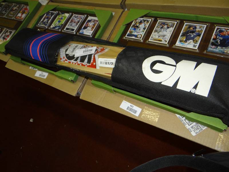 lot 670 image: GM English willow full size cricket bat - retail - $399.