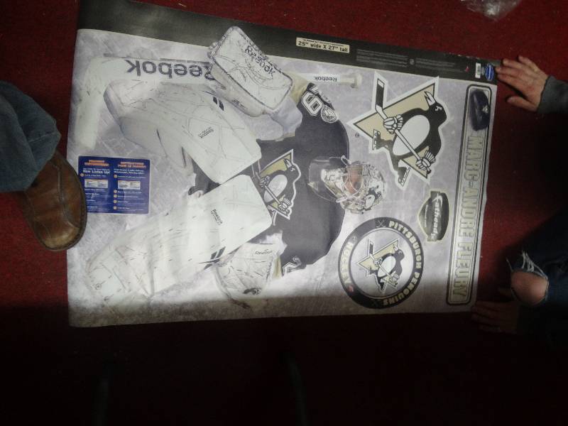 lot 680 image: Fat head jr - mark - andre fleary wall sticker.