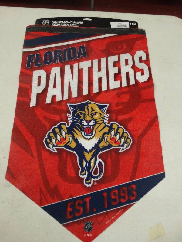 lot 685 image: Florida panther banner.
