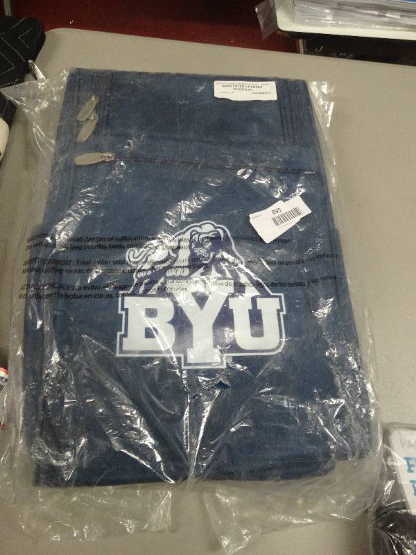 lot 695 image: BYU Cougars insulated cart & cooler.