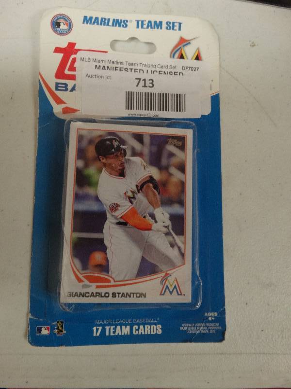 lot 713 image: Marlins team trading card set.