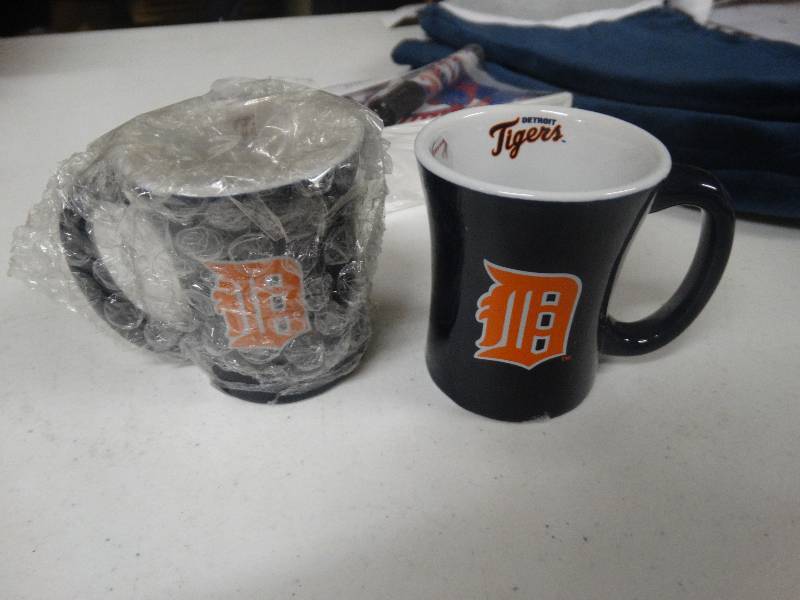 lot 720 image: 2 Detroit tiger 3oz espresso mugs.
