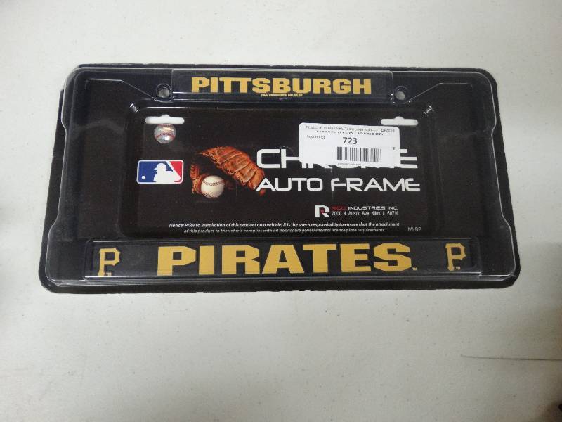 lot 723 image: Pirates tag frame.