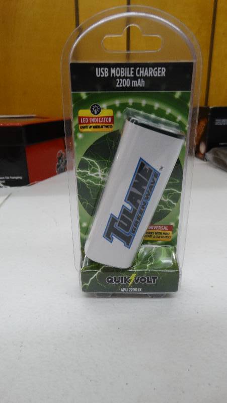 lot 836 image: Tulane USB mobile charger.