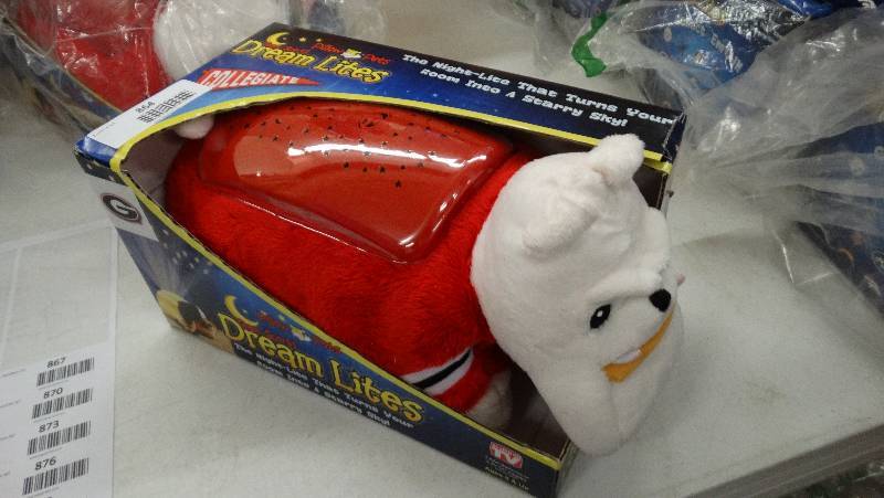 lot 864 image: Georgia bulldogs pillow pet.