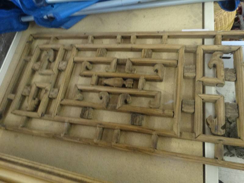 lot 1859 image: Wood wall art.